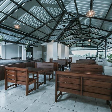 Fortview Suites Kāsaragod Buitenkant foto