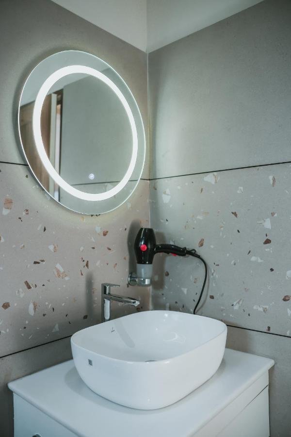 Fortview Suites Kāsaragod Buitenkant foto