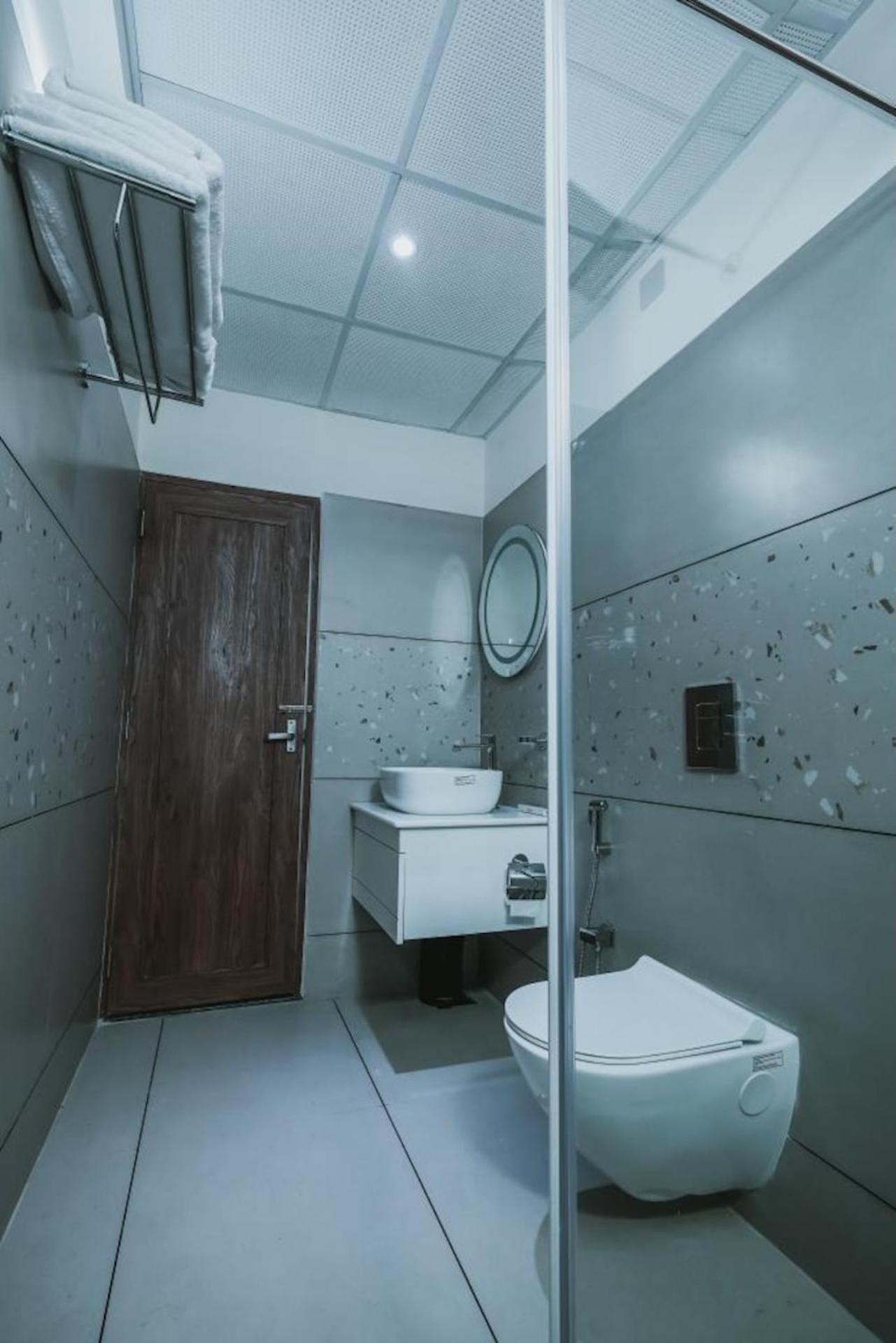 Fortview Suites Kāsaragod Buitenkant foto